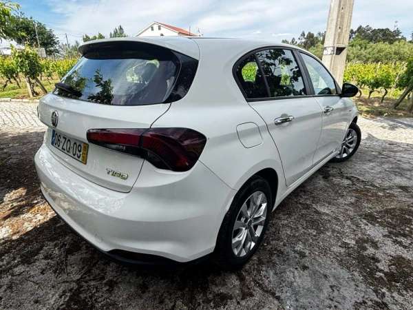 Fiat Tipo 1.3 M-Jet Easy 2