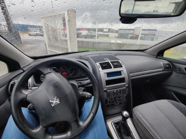 Peugeot 407 Sedan 2.0 HDi 3