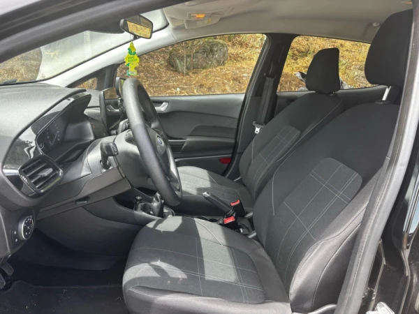 Ford Fiesta Mk7 Hatchback 1.1 Ti-VCT 13