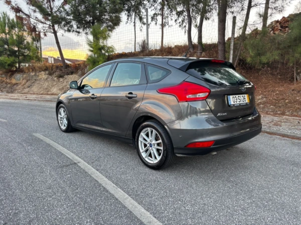 Ford Focus 1.5 TDCi Trend+ 5