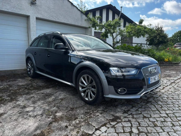 Audi A4 Allroad 2.0 TDI quattro Advance 14