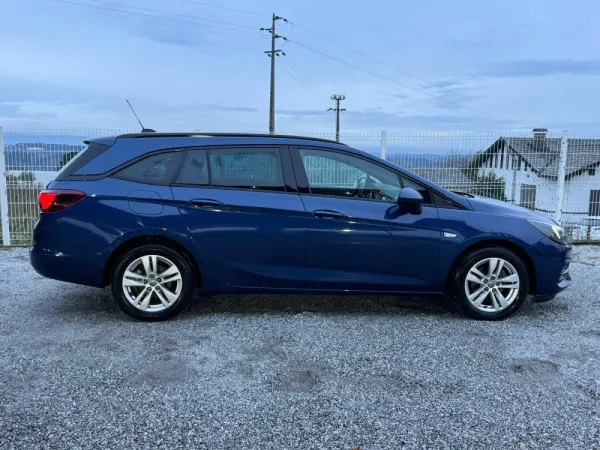 Opel Astra Sports Tourer 1.5 D GS Line S/S 11