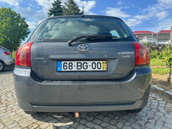 Toyota Corolla IX Hatchback 1.4D 9