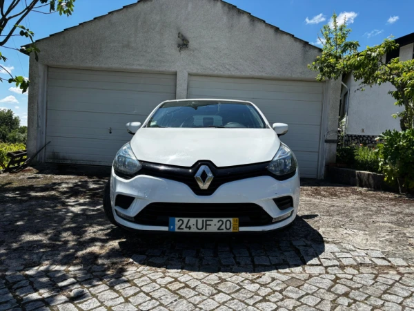 Renault Clio Hatchback 1.5 dCi 4
