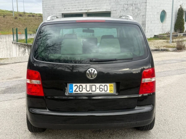 Volkswagen Touran I 2.0 TDI 16V 13