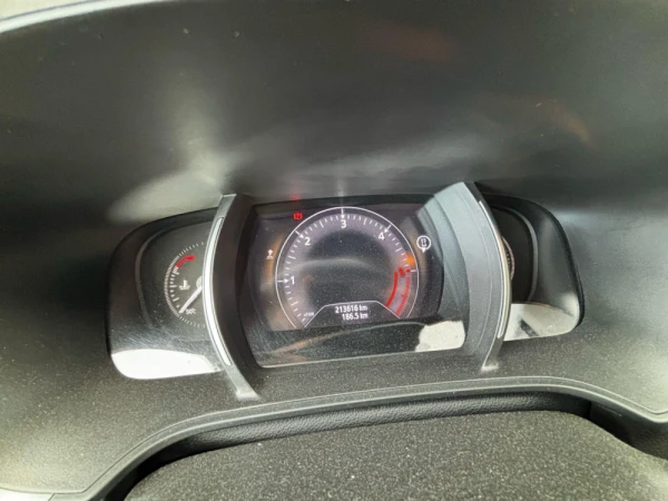 Renault Mégane Sport Tourer 1.5 Blue dCi Limited 11