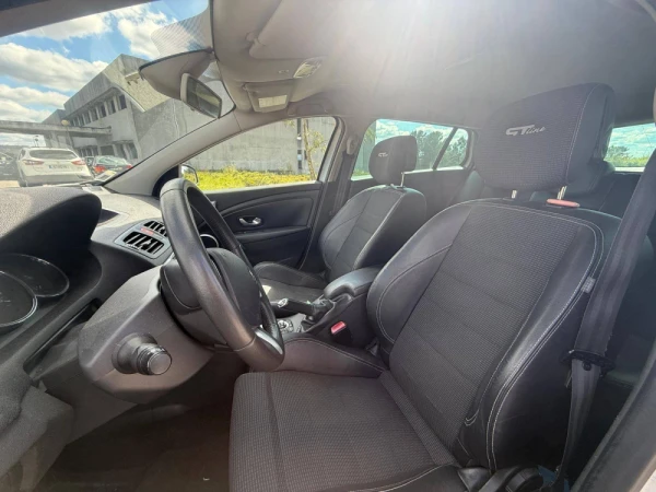 Renault Mégane III Grandtour 1.5 dCi 7