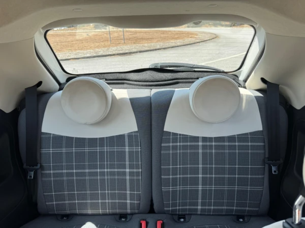 Fiat 500 1.0 Hybrid Lounge 10