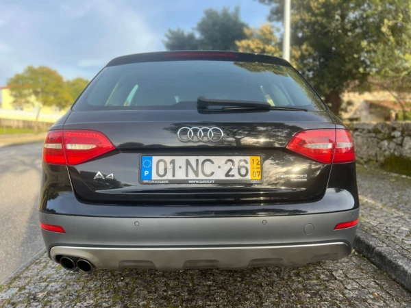Audi A4 Allroad 2.0 TDI quattro Advance 9