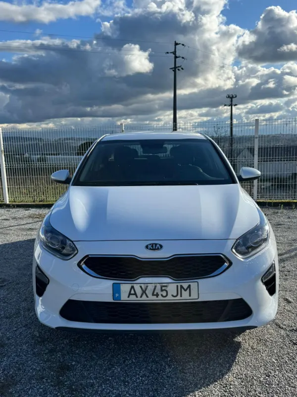 Kia Ceed 1.0 T-GDI GT Line+SRF 6