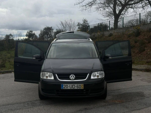 Volkswagen Touran I 2.0 TDI 16V 25