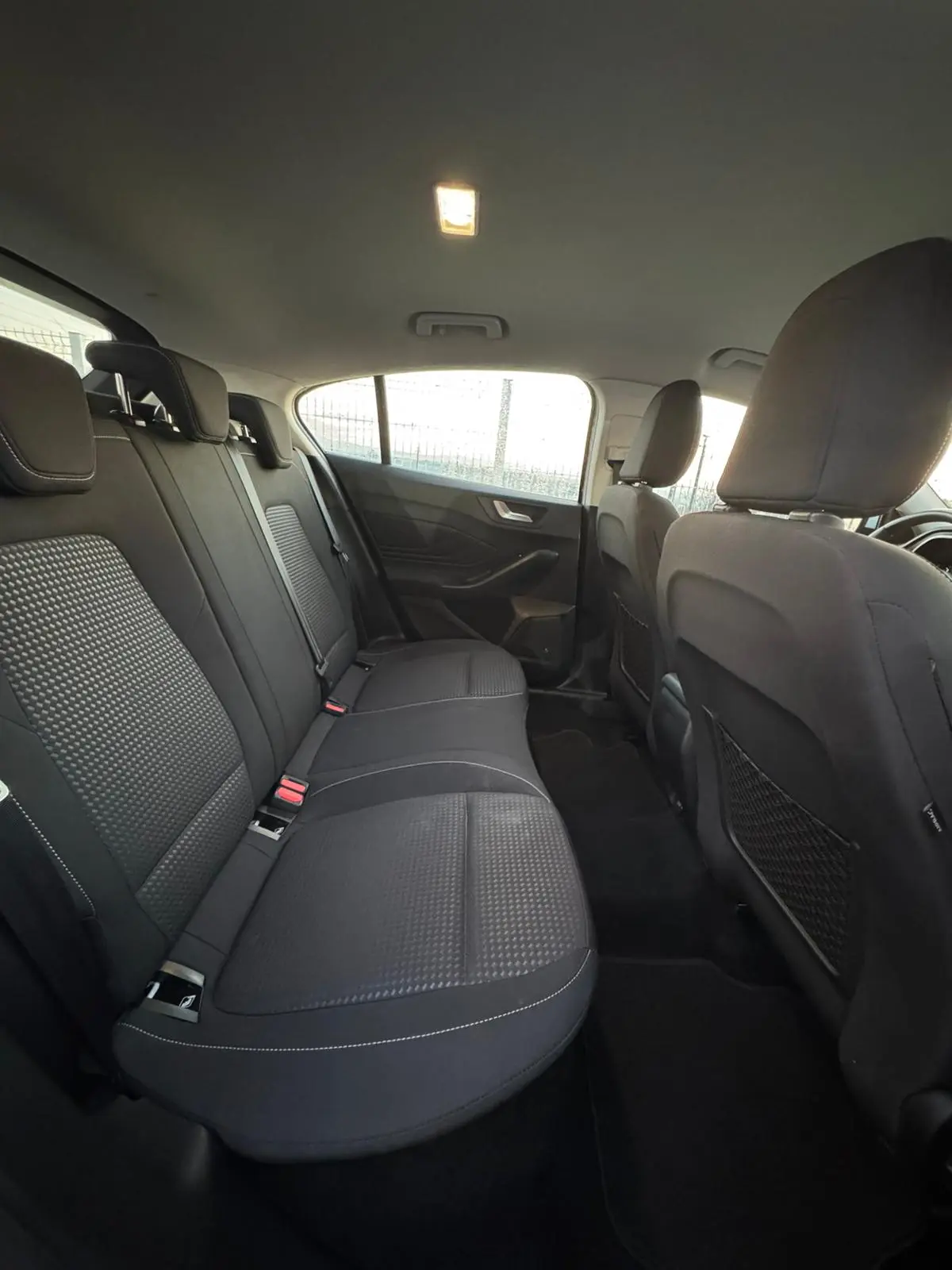 Ford Focus 1.5 TDCi EcoBlue Connected 6