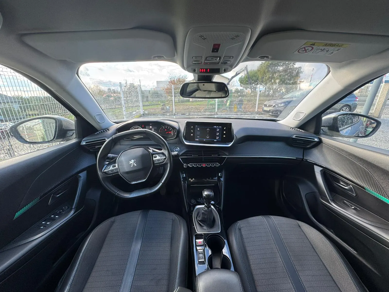 Peugeot 2008 1.5 BlueHDi Allure Pack 5