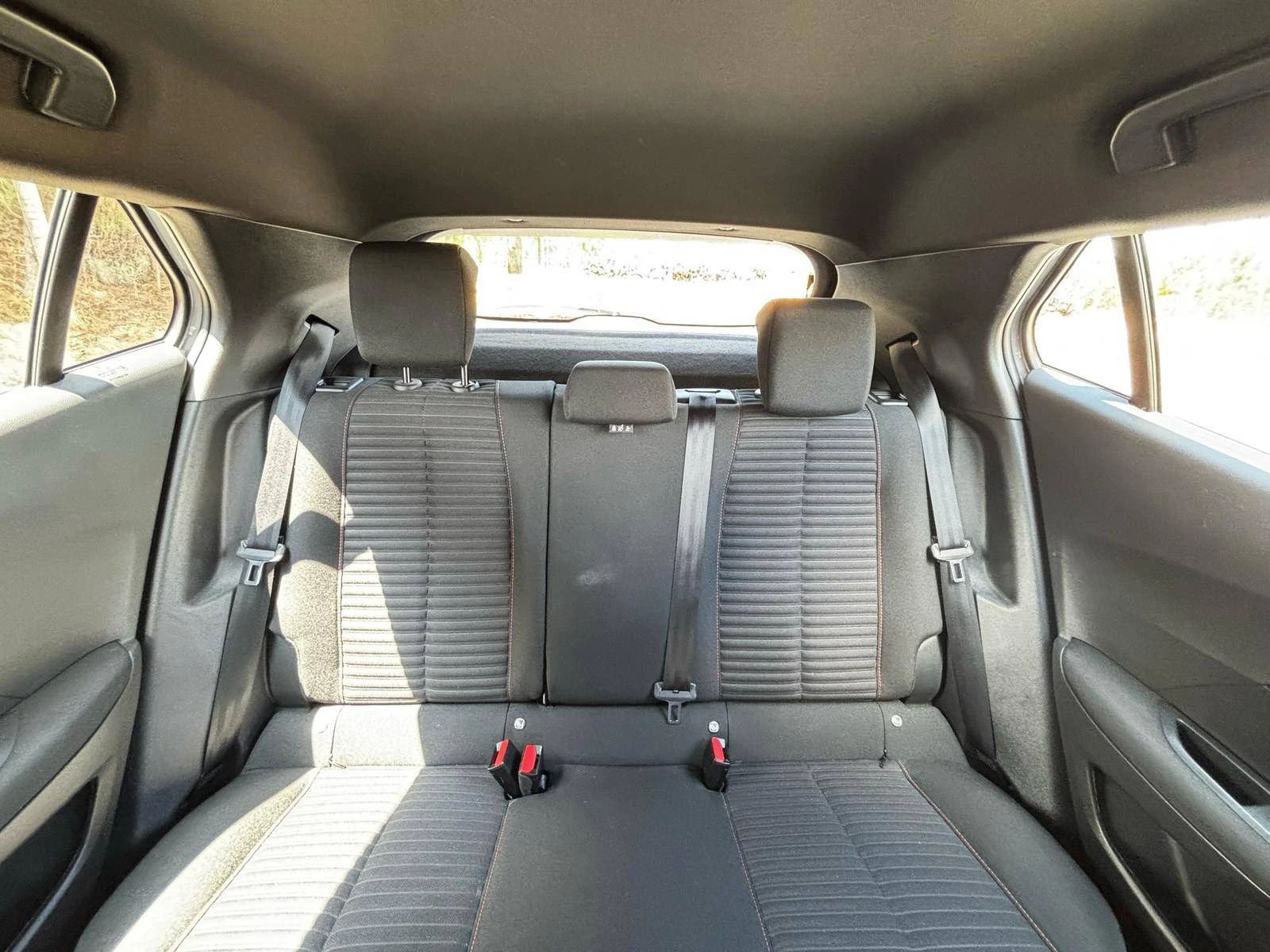 Peugeot 2008 1.2 PureTech Active Pack 15