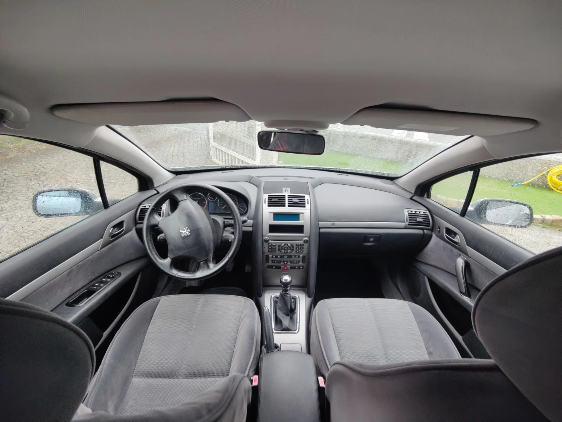 Peugeot 407 Sedan 2.0 HDi 14