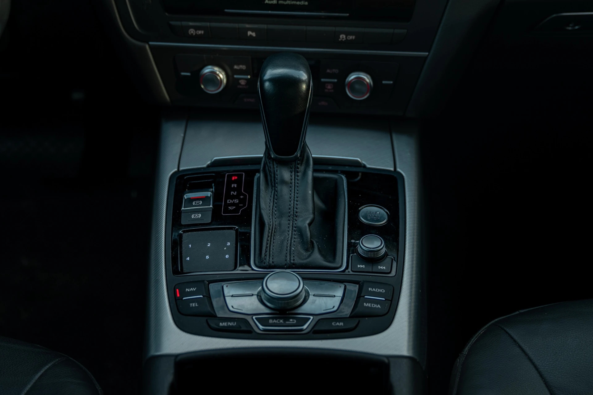 Audi A6 C7 Sedan 2.0 TDI 11