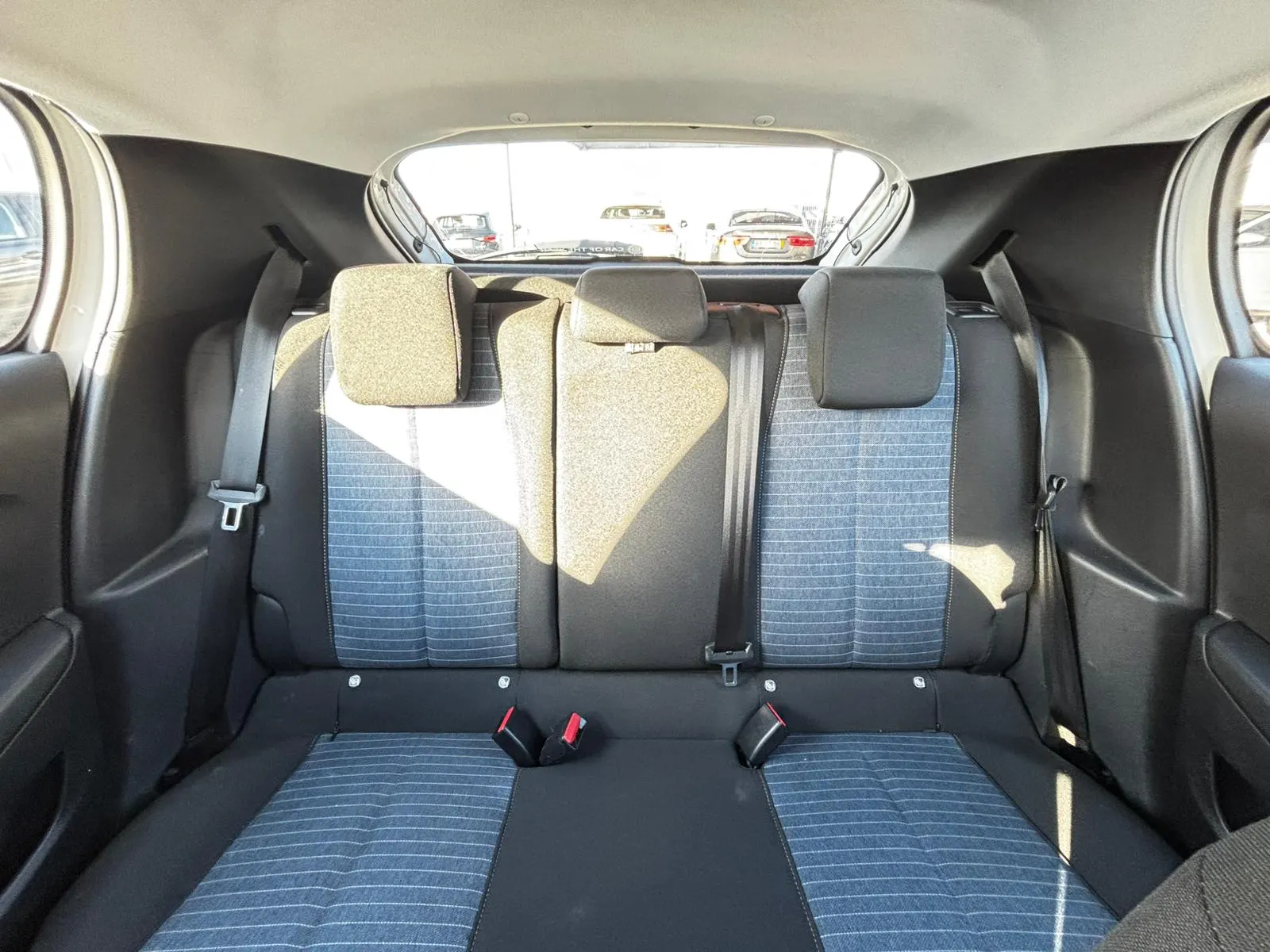 Peugeot 208 1.5 BlueHDi Active Pack 8