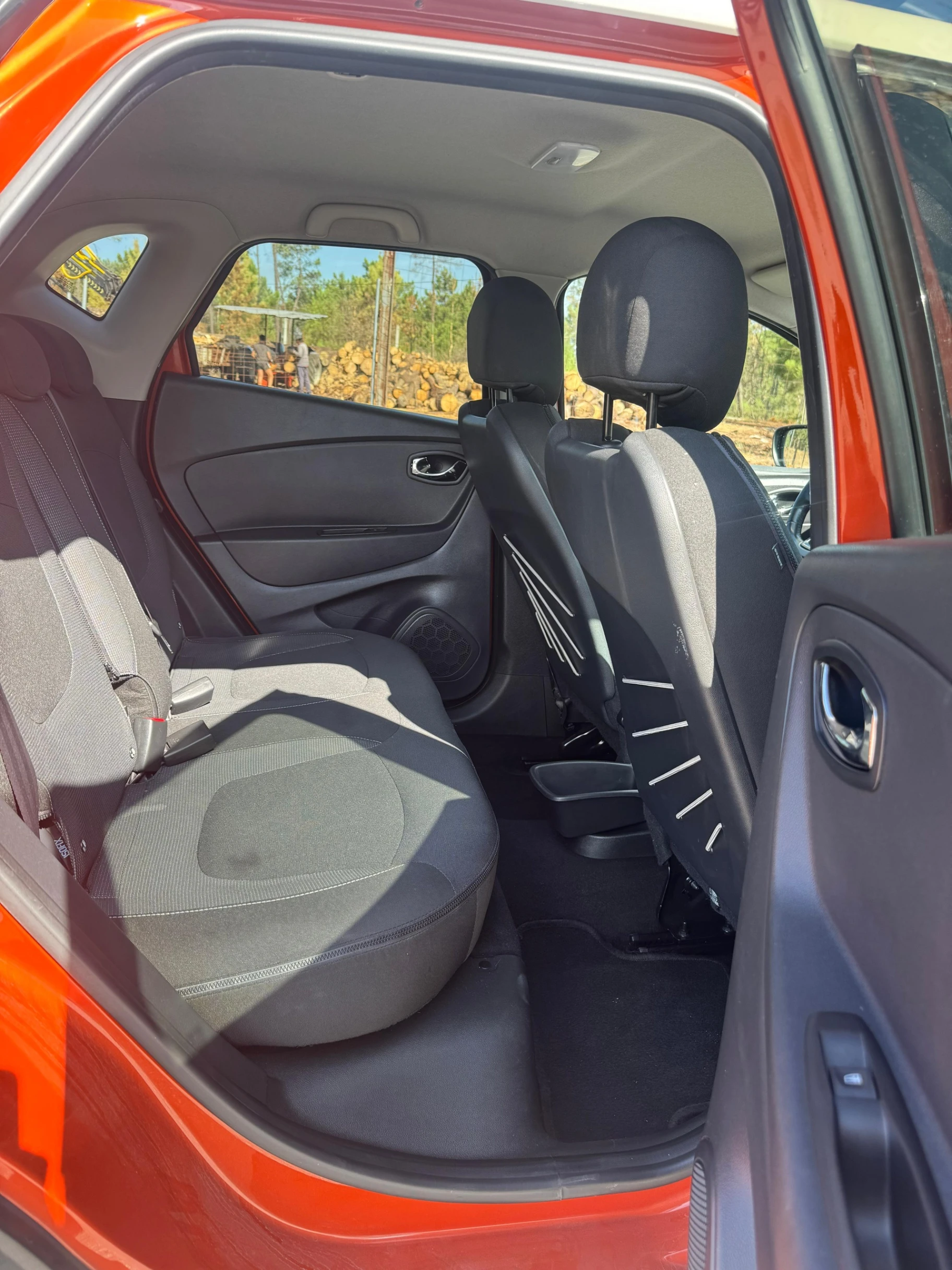 Renault Captur 0.9 TCE Exclusive 4