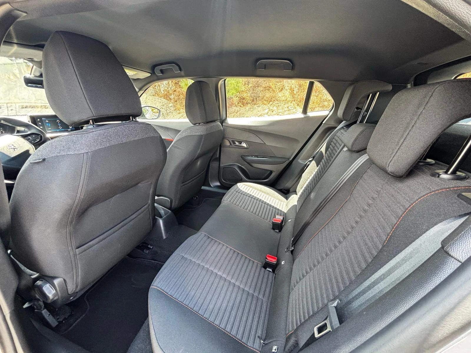 Peugeot 2008 1.2 PureTech Active Pack 14