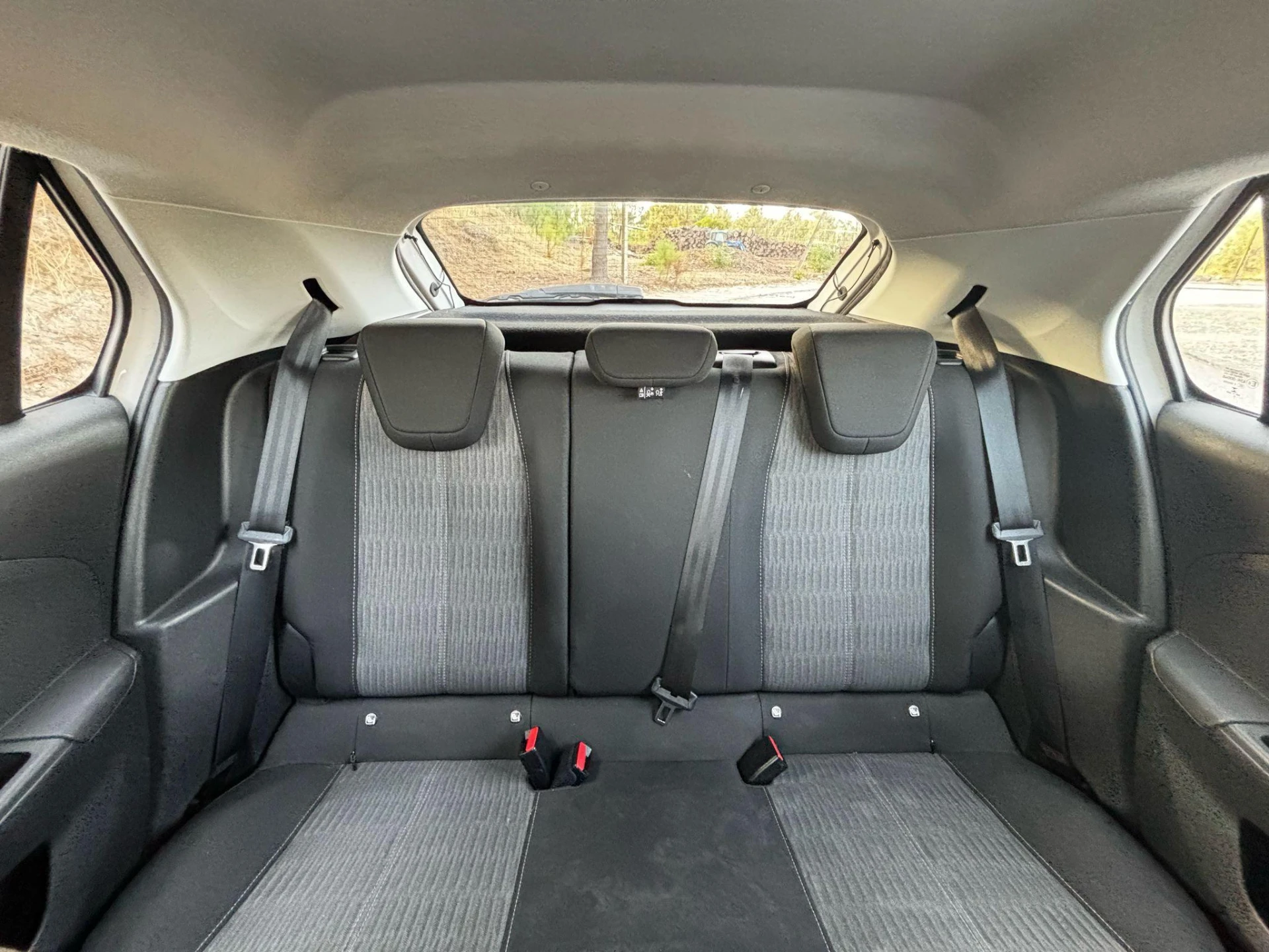 Opel Corsa 1.5 D Edition 14