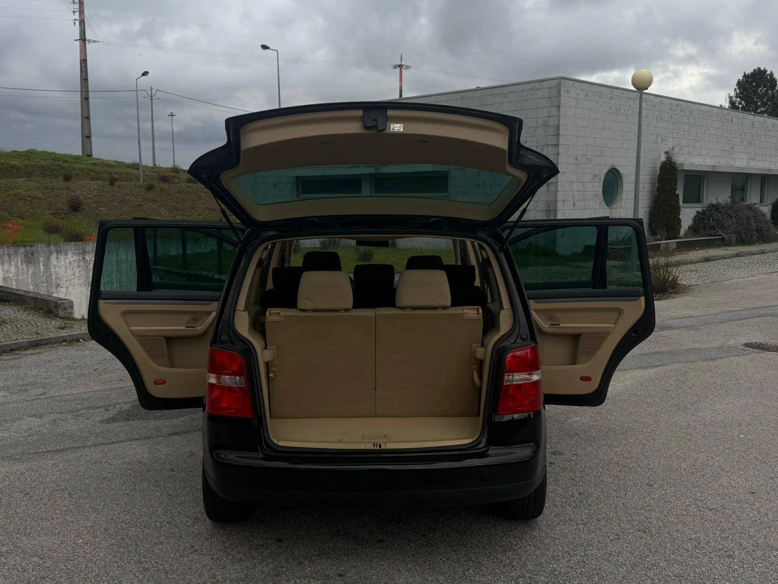 Volkswagen Touran I 2.0 TDI 16V 26