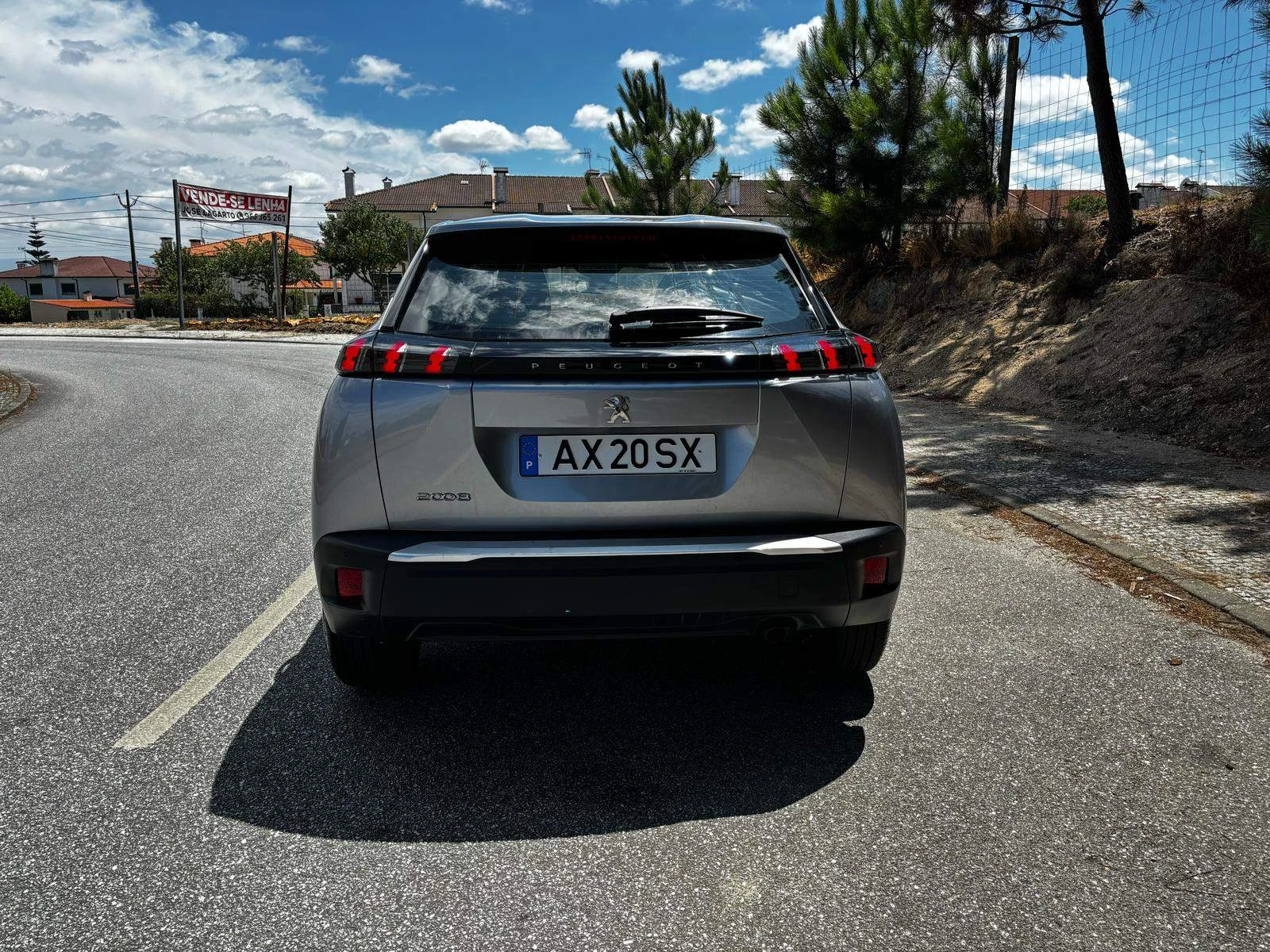 Peugeot 2008 1.2 PureTech Active Pack 8