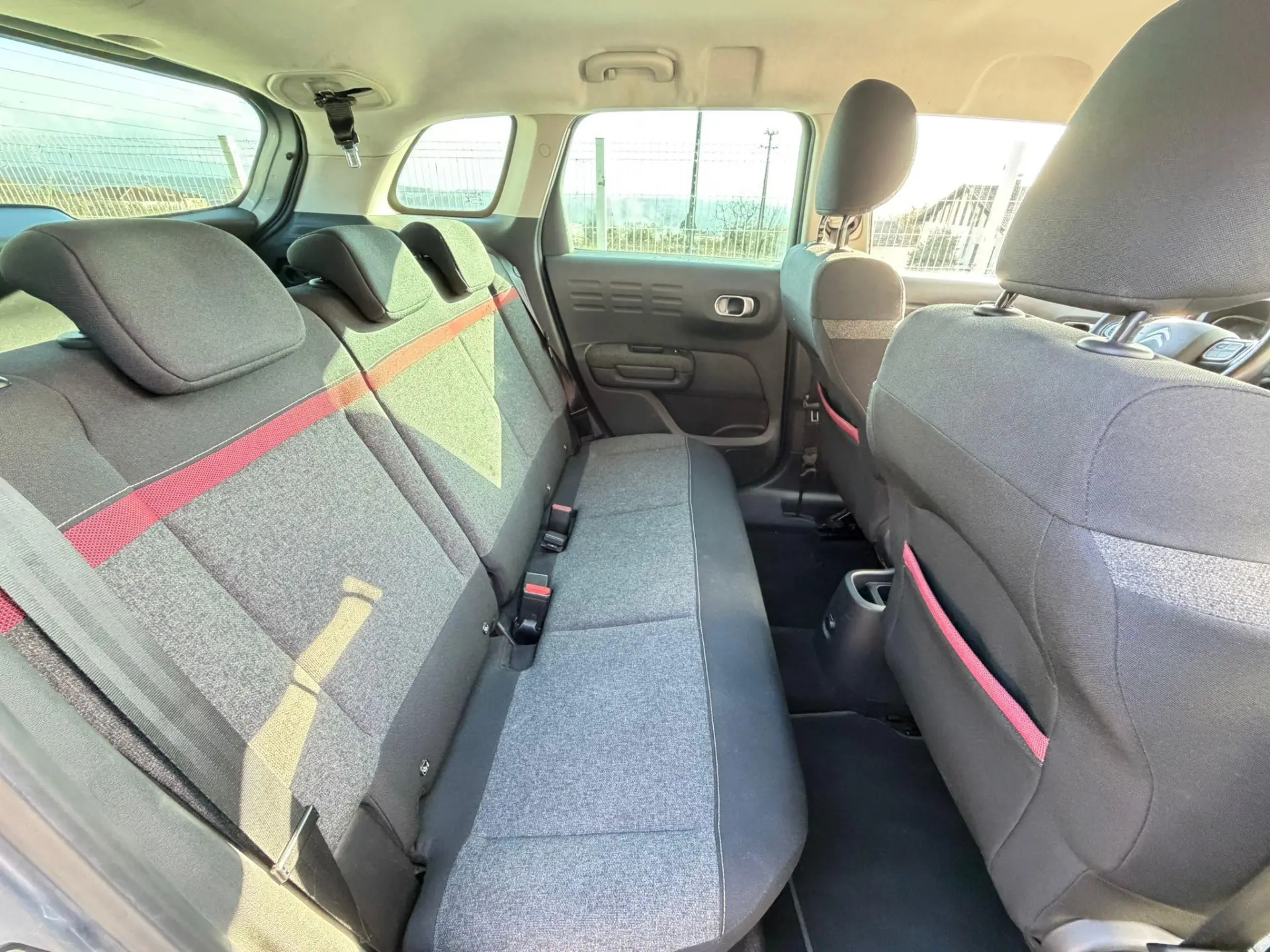 Citroën C3 Aircross 1.2 PureTech C-Series 6