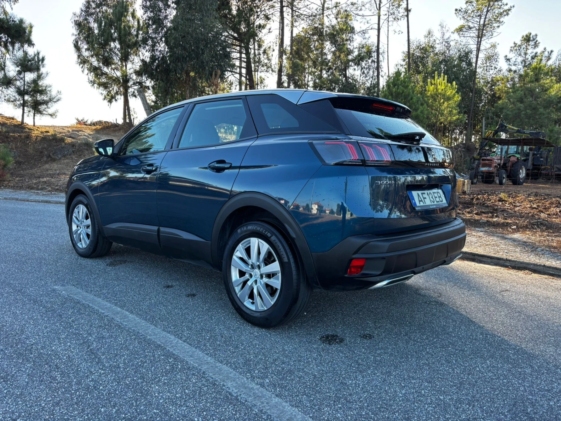 Peugeot 3008 1.5 BlueHDi Allure 4