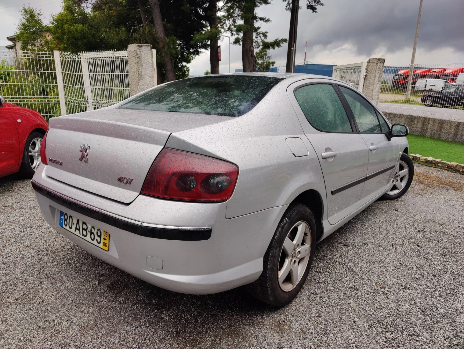 Peugeot 407 Sedan 2.0 HDi 2