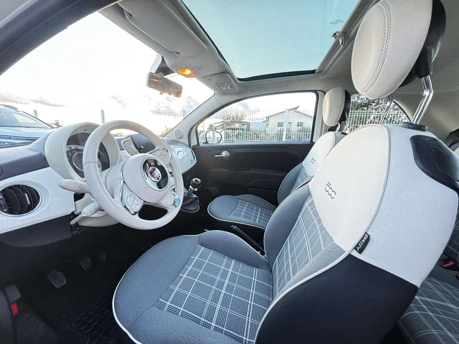 Fiat 500 1.0 Hybrid Dolcevita 7