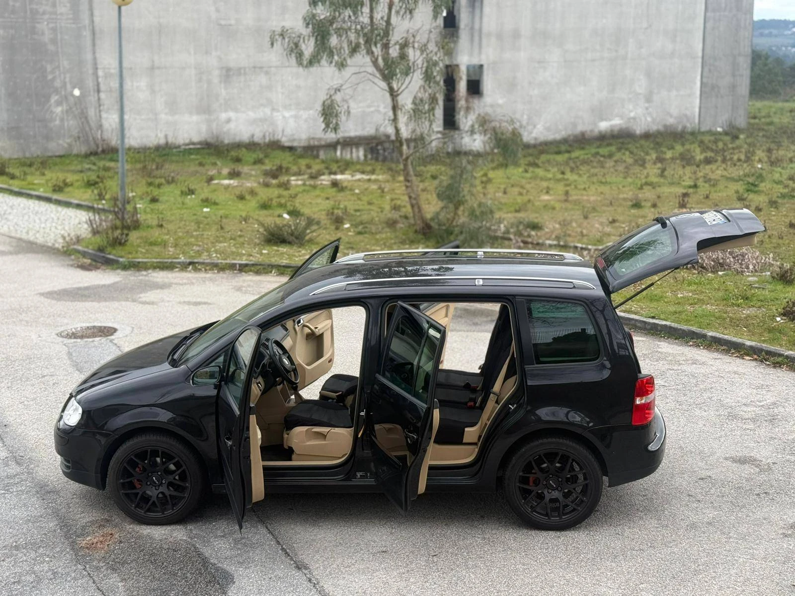 Volkswagen Touran I 2.0 TDI 16V 19