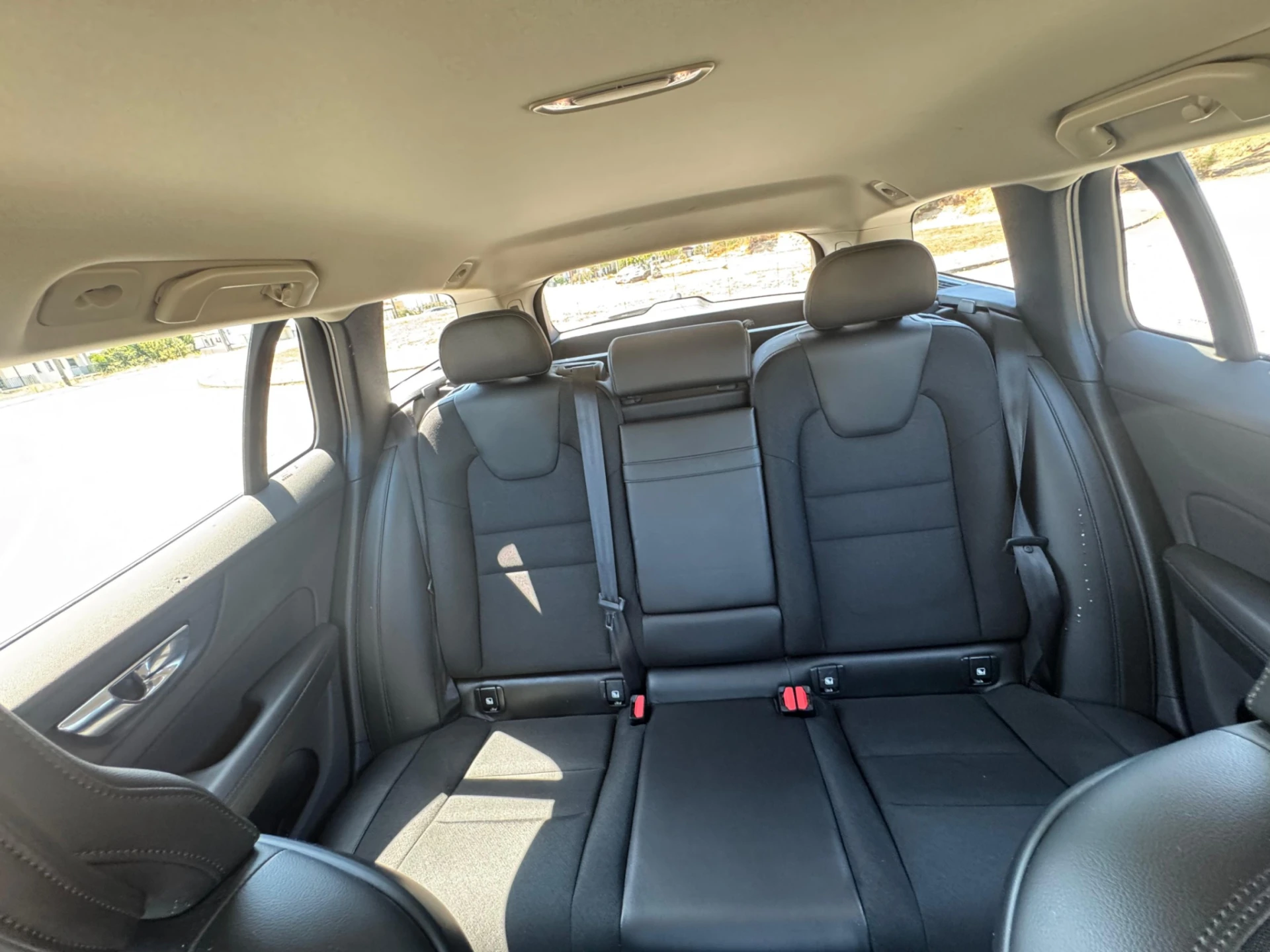 Volvo V60 2.0 D3 Momentum 8