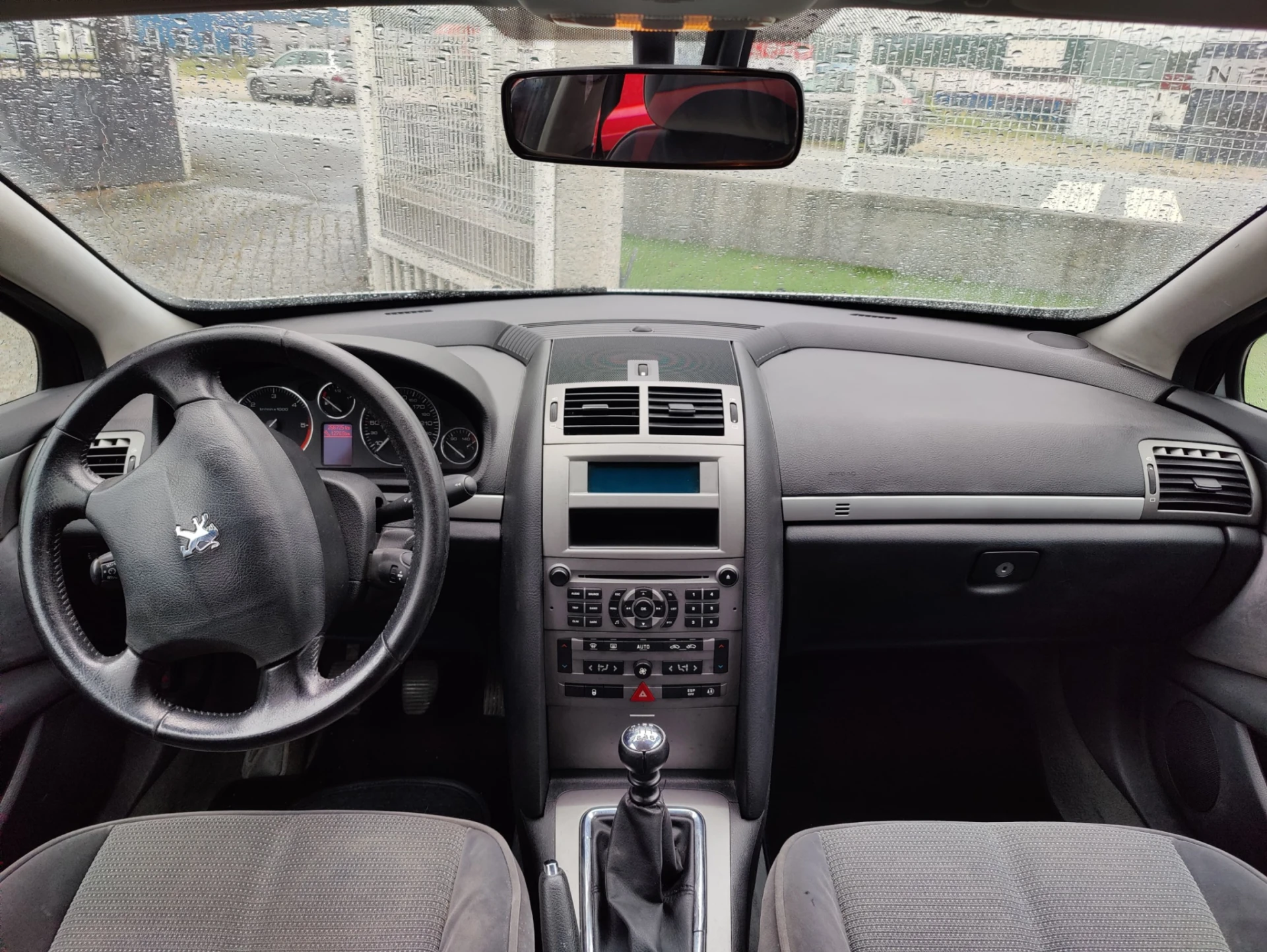 Peugeot 407 Sedan 2.0 HDi 9