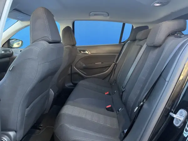 Peugeot 308 130 e-THP Stop & Start Allure 12