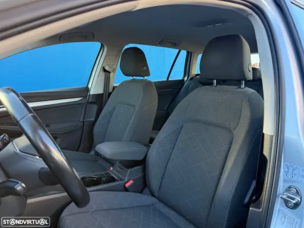 Volkswagen Golf 1.0 TSI OPF Life 5