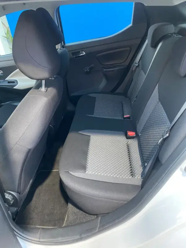 Nissan Micra 1.0 IG-T N-Connecta 12