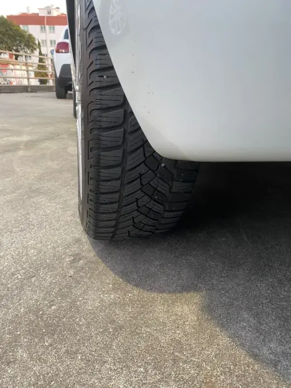Nissan Micra 1.0 IG-T N-Connecta 29