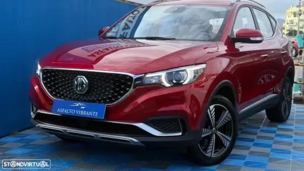 MG ZS 12