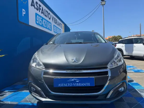 Peugeot 208 1.2 PureTech Style 3