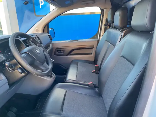 Toyota Proace City L2 1,5-l D-4D S&S 11