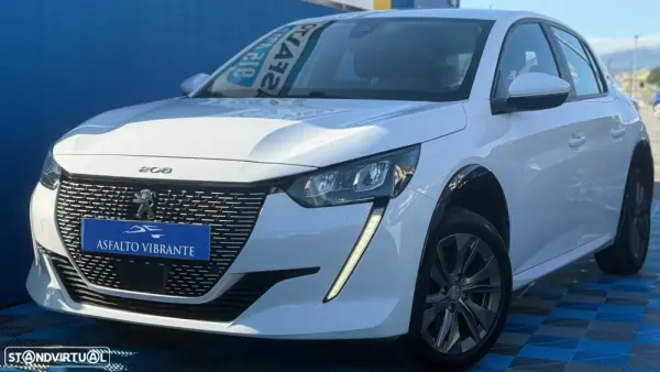 Peugeot e-208 17