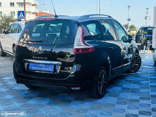 Renault Grand Scénic 1.5 dCi Bose Edition SS 2