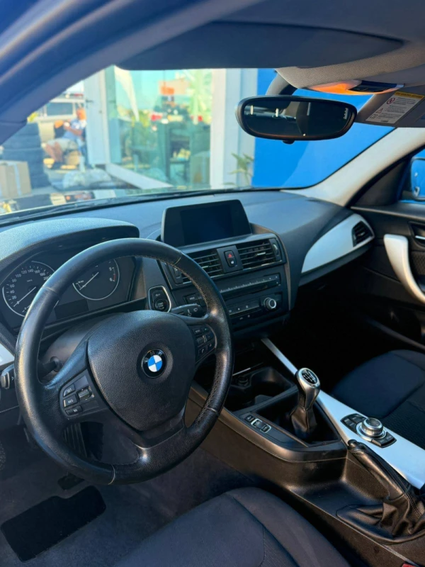BMW 118 d Line Sport 11