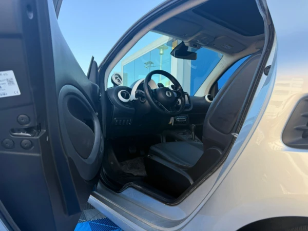 Smart ForTwo Coupé Fortwo coupe 18 KhW 6