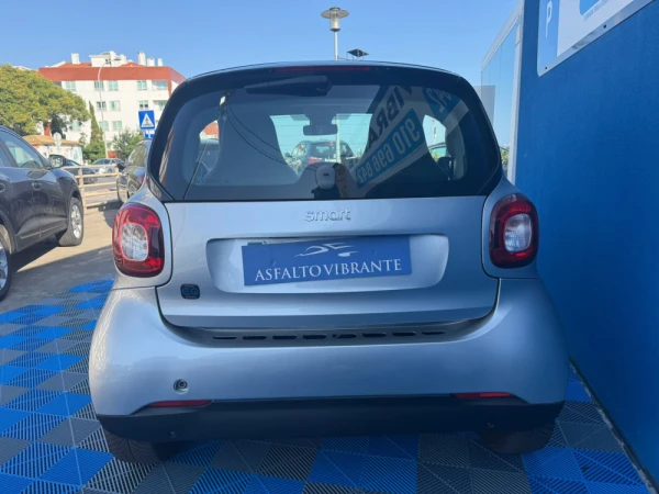 Smart ForTwo Coupé Fortwo coupe 18 KhW 7