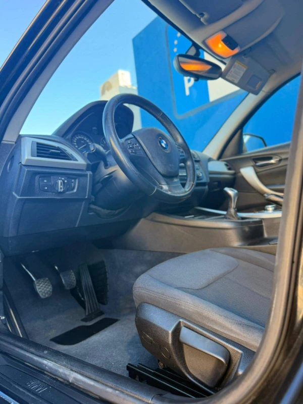 BMW 118 d Line Sport 9