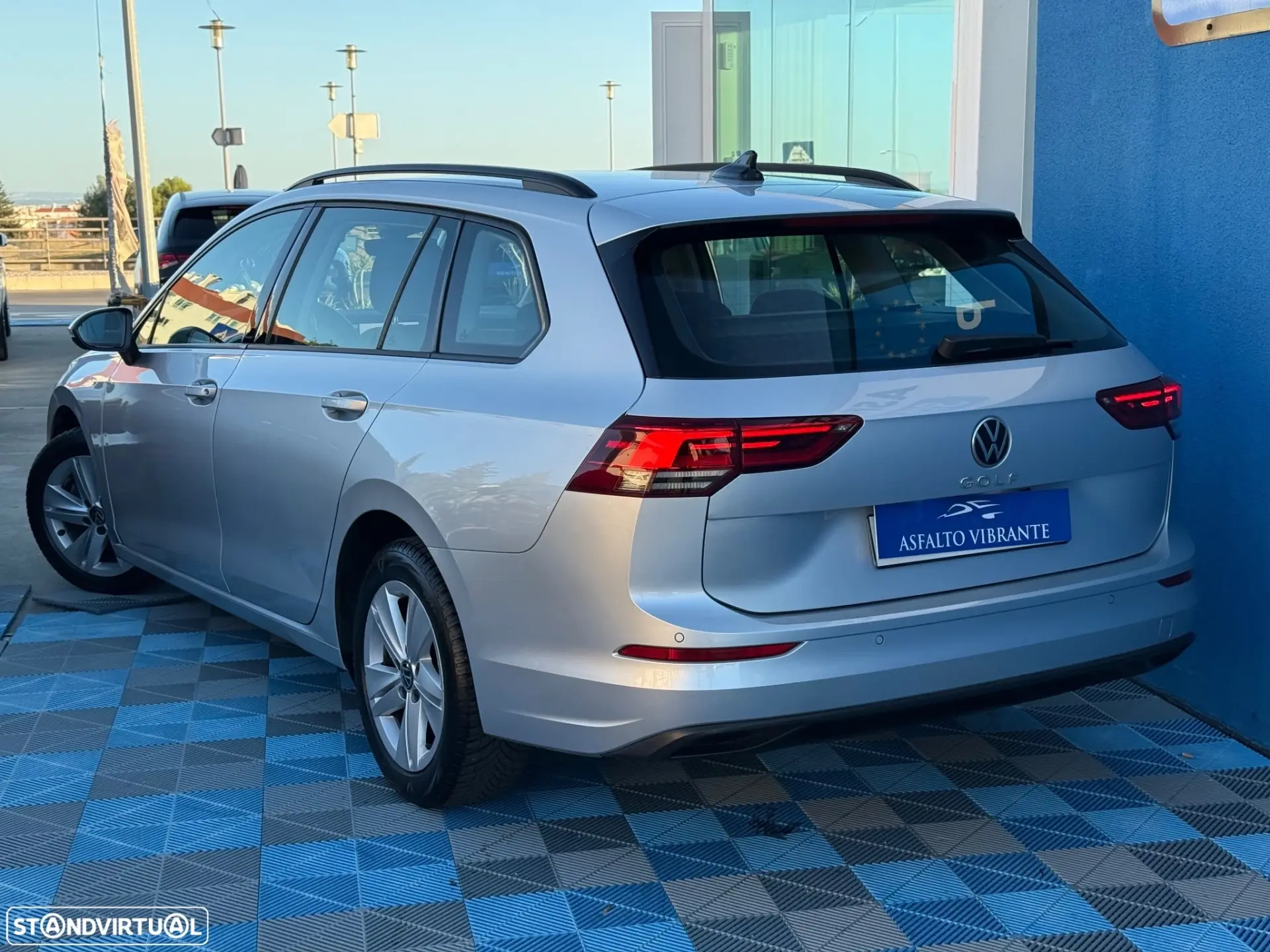 Volkswagen Golf 1.0 TSI OPF Life 2