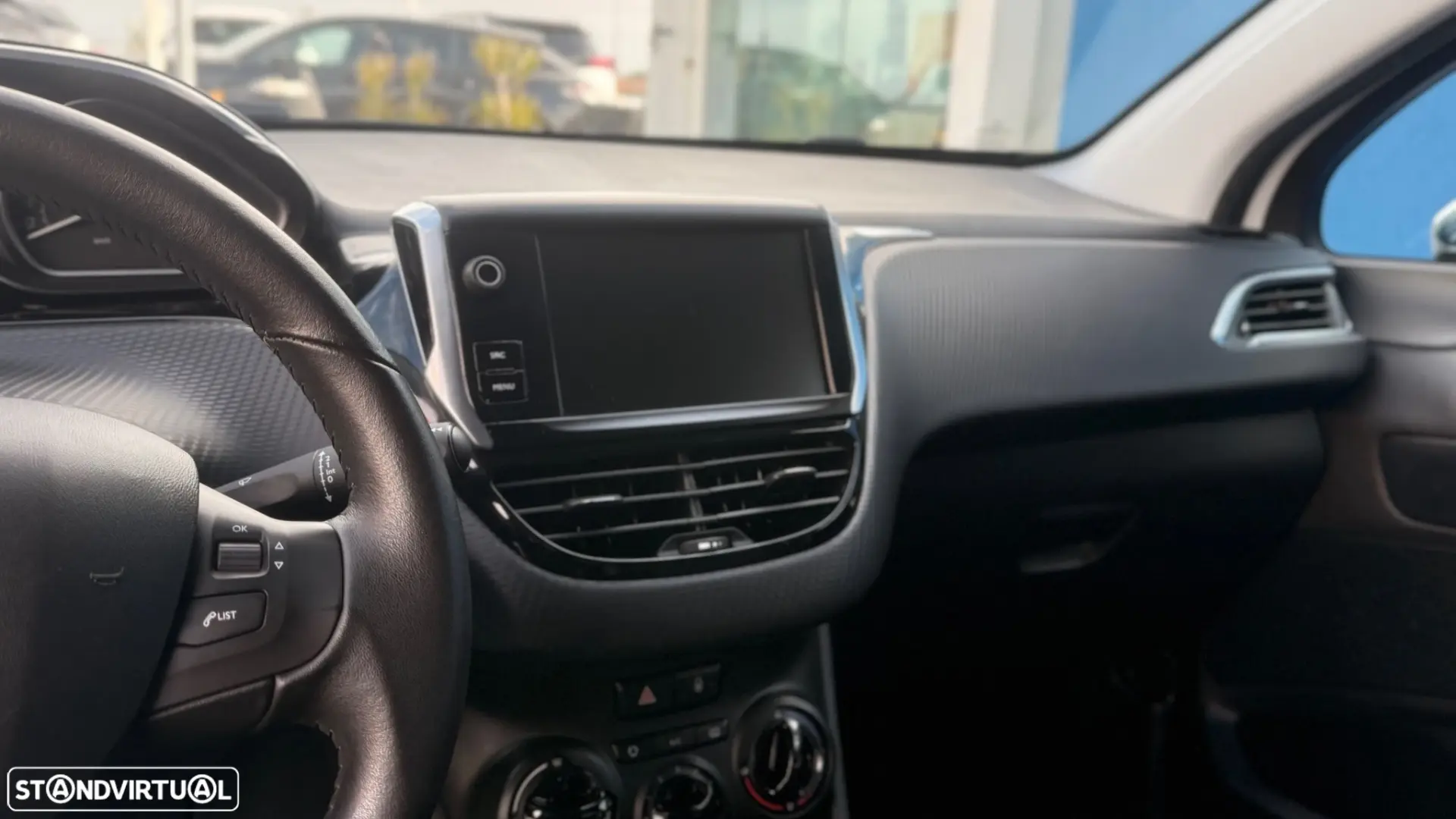 Peugeot 208 4