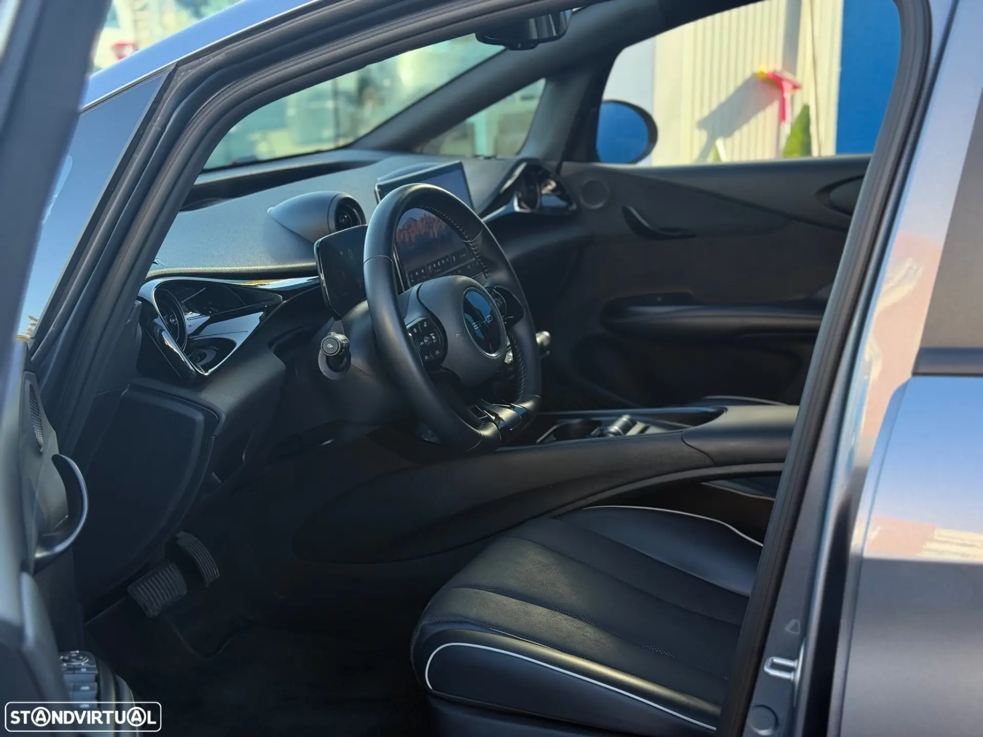BYD Dolphin 5