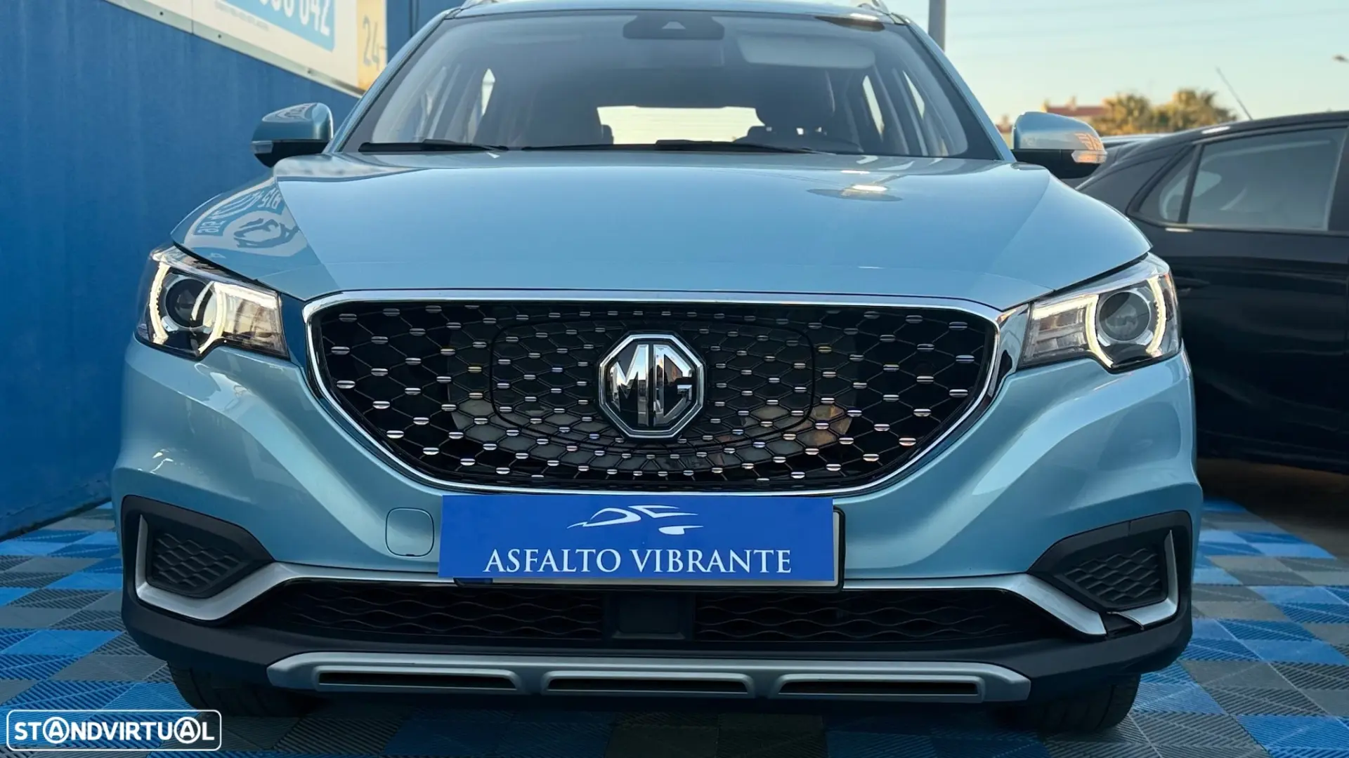 MG ZS 4